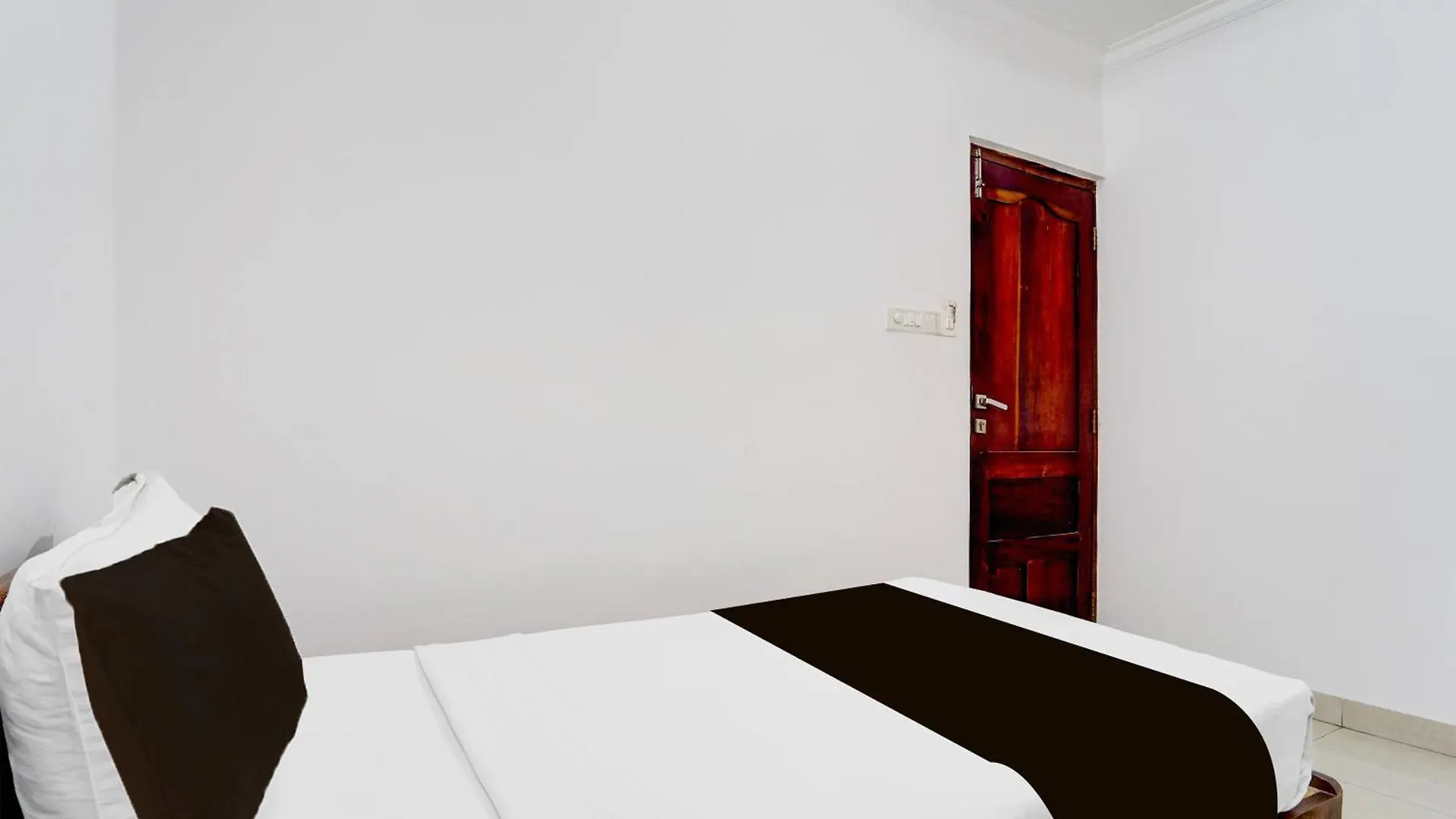 Hotel Collection O Infopark Kochi Formerly Malabar Plaza Residency