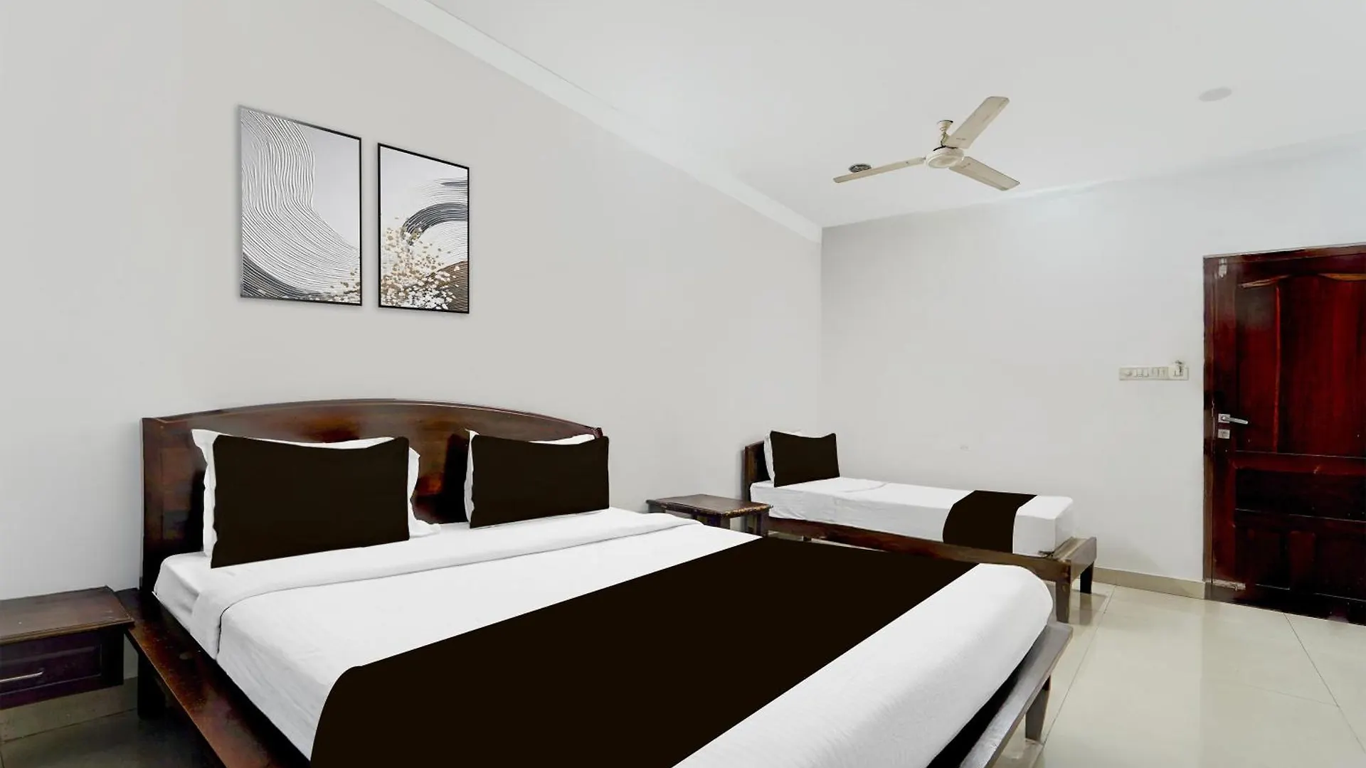 Collection O Infopark Kochi Formerly Malabar Plaza Residency 0*,