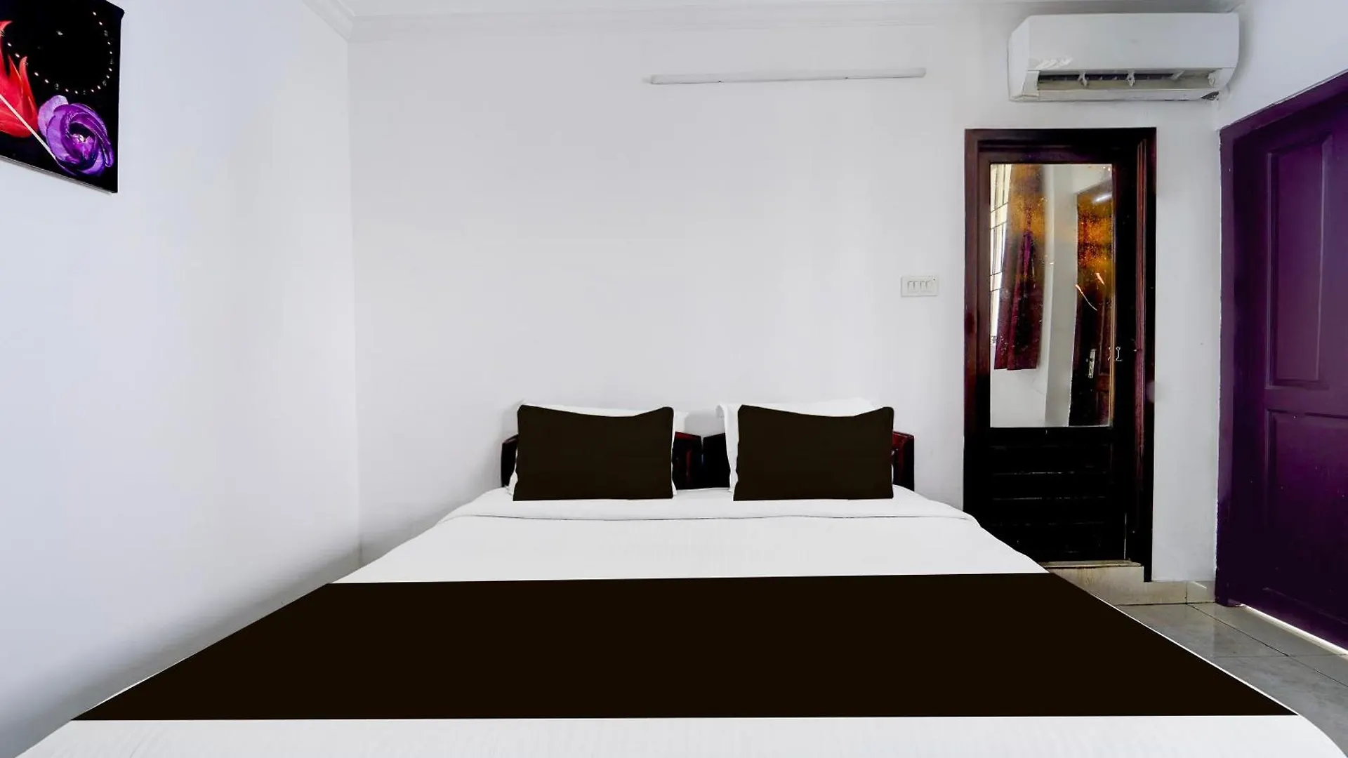 Collection O Infopark Kochi Formerly Malabar Plaza Residency 0*,  India